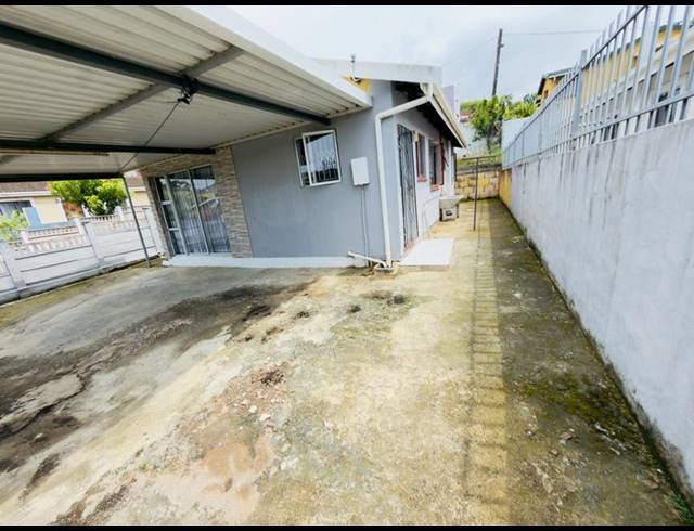 3 BEDROOM HOUSE FOR SALE IN NEWLANDS WEST